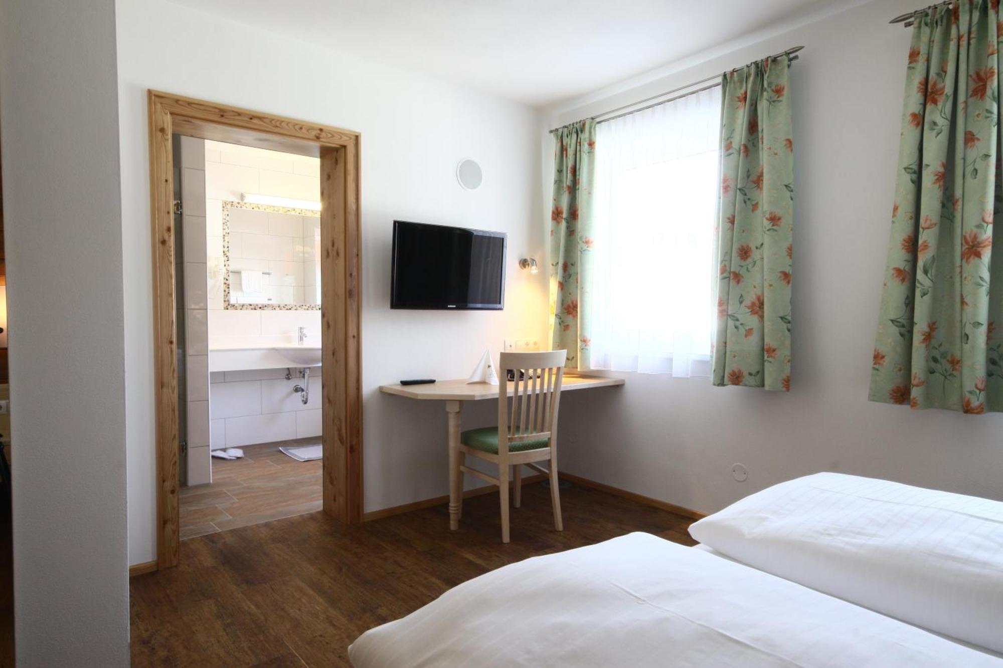 Hotel Zum Granitzl Mariapfarr Ngoại thất bức ảnh